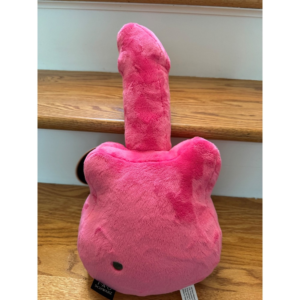 FAO Schwarz Rock & Glam Pink Electric Guitar Plush Pillow New With Tags - Picture 4 of 4
